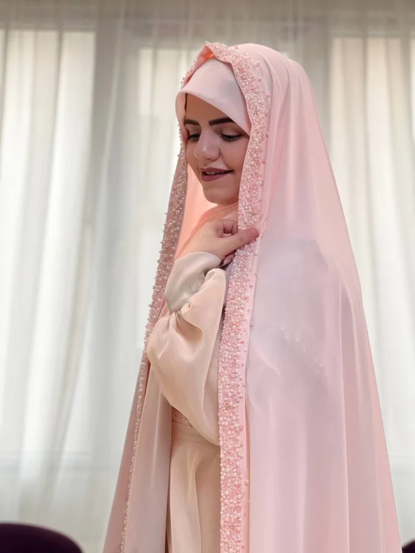 خرید چادر عروس دور جواهردوزی رنگ پنککی از شوروم اچ جی