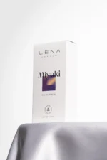 عطر MIYUKI – گرم، چوبی، کمی شیرین و متعادل