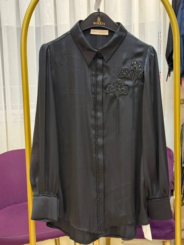 شومیز مشکی سگکدار